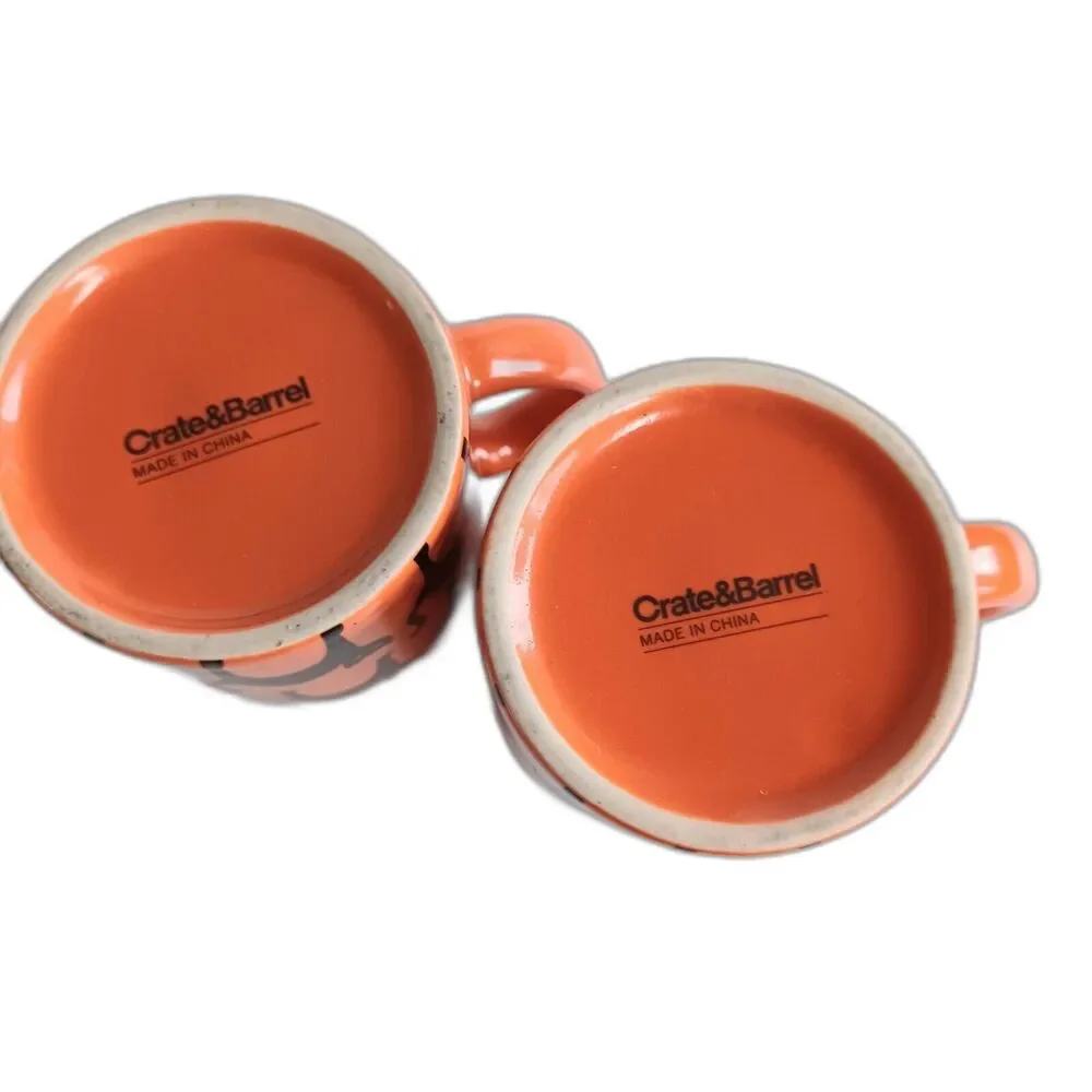 CRATE and BARREL Scaredy Cat Back Cat Small Coffee Mugs Orange Black Purple 7 oz